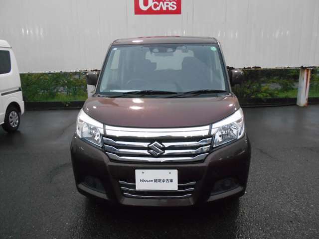 お支払い総額は県内登録・店頭納車にての表示をさせて頂いております。登録のご住所によって県外登録費用が必要となりますし、ご依頼によっては別途陸送費用が必要となる事も御座います。