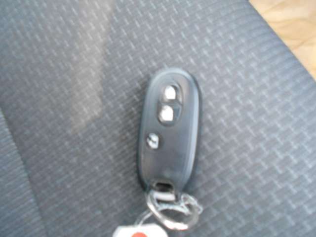 インテリジェントキー1個付いてます