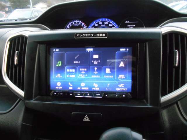 社外ナビついてます