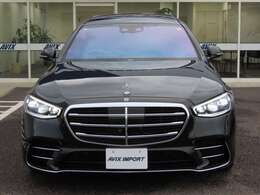 【主要諸元】V型8気筒DOHCターボ＋モーター/3982cc/フルタイム4WD電子制御9速AT/503ps/71.4kg.m全長529×全幅193×全高150