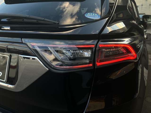 LEDリアコンビネーションテールランプ！