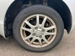 ご覧いただきありがとうございますm(__)m。上田モータースは自動車を車検・修理・販売して43年。北陸信越運輸局指定の自社工場にて車検・修理・自動車保険取扱い・カーメンテナンス等行っております。