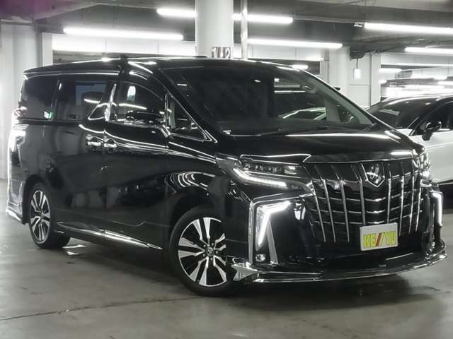 当社の展示車は全車両に”社団法人自動車公正取引協議会”の車両状態説明書を掲示しております。修復歴の有無は勿論、ドア等の外板の交換歴の有無までも表示☆口頭説明では無く書面にてお渡ししております♪