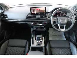 Audiのインテリアはエクステリア同様、優れたデザイン性とクオリティ、そして機能性を兼ね備えております。