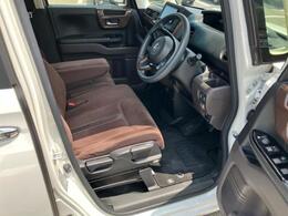 「この車の写真をもっと見たい」「状態が気になる」「この装備はついている？」どんな小さな疑問でもお気軽にお問い合わせください！