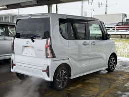 ピットもございますので、日頃のメンテナンスも対応いたします！！