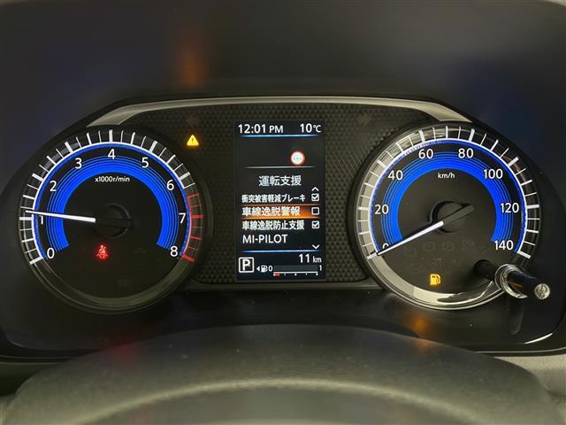 【スピードメーター】メーターがシンプルで見やすく運転しやすいですね！