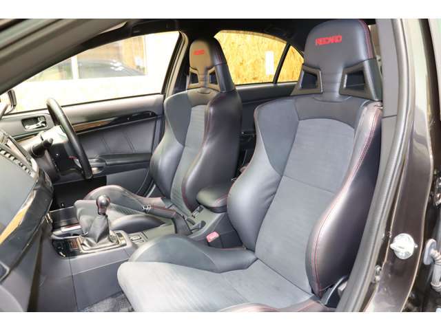 ハーフレザーシート