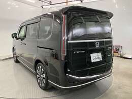 気になるお車があれば是非お問い合わせください。ご来店納車、ご自宅への配送納車等お客様のご都合に合わせたご対応をさせていただきます。