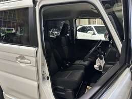 仕入れ先が不明なお車は取扱いしません！！実際に現地に足を運び、しっかりとチェックをしてから仕入れてきてますので、どのお車もご安心して乗っていただけます☆
