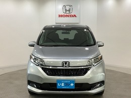 購入後も自社指定整備工場完備でお客様の愛車をしっかりサポート致します！御納車時には安全かつ安心してお乗り頂けるようホンダ専門知識を持つ整備スタッフが点検・整備・装備も説明をしてお渡ししております。