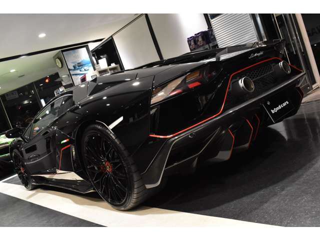 ランボルギーニ アヴェンタドール LP780-4 ウルティメ 4WD 2022