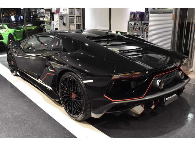 ランボルギーニ アヴェンタドール LP780-4 ウルティメ 4WD 2022