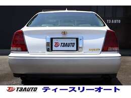 後期型、クラウンマジェスタです。バネサス車となります。特別限定車です。この機会に是非ご検討下さい。禁煙車です。