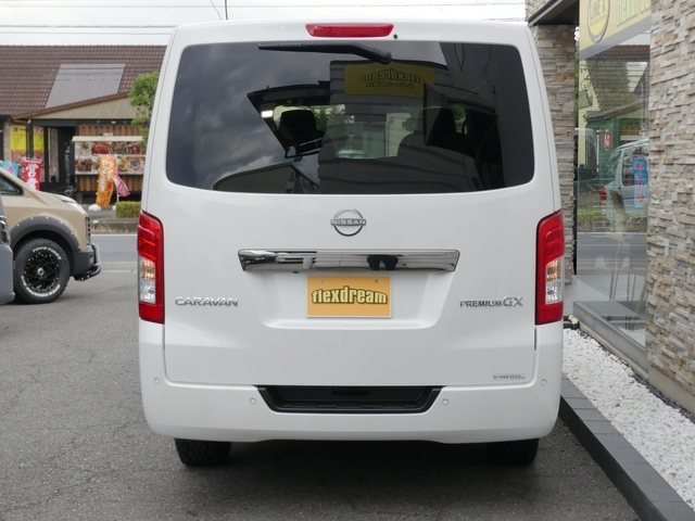 取り回しのしやすい小型自動車サイズです！