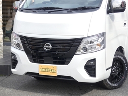 グリルカバーで同色化＆ブラックアウト！