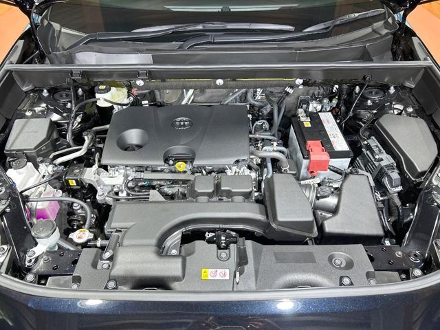親切・丁寧な専門メカニックスタッフが応対！・車検・点検整備・事故等の修理などアフターサービスも安心。お車のカスタマイズもネクステージのサービススタッフまでご相談ください！