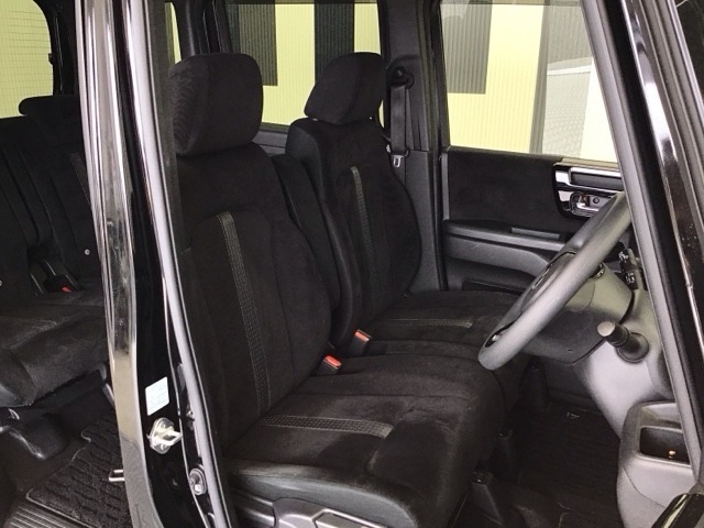 車内は徹底的にクリーニングされているので、快適にお乗りいただけます。