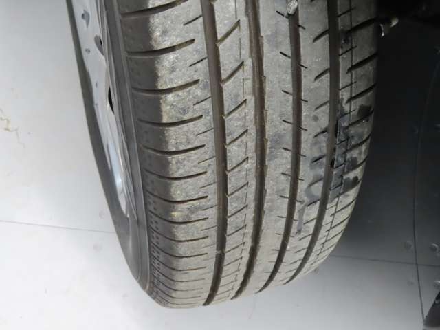 ☆タイヤサイズは185/65R15です☆