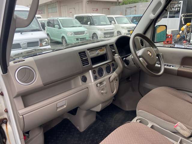 溝部鹿児島空港ICから車で10分。国道504号線沿いに御座います。