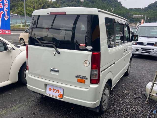 溝部鹿児島空港ICから車で10分。国道504号線沿いに御座います。