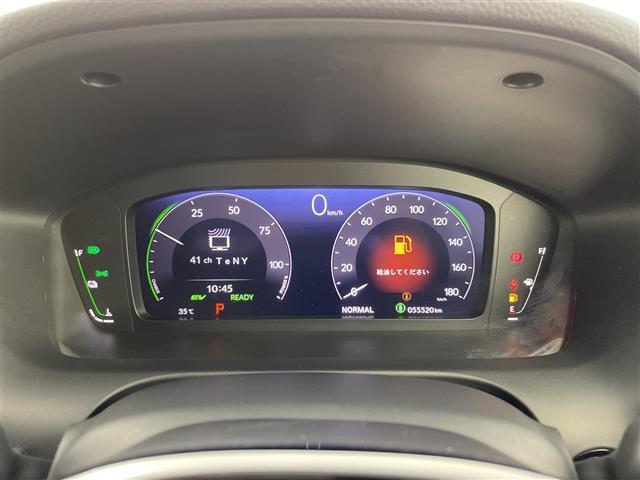 【スピードメーター】メーターがシンプルで見やすく運転しやすいですね！
