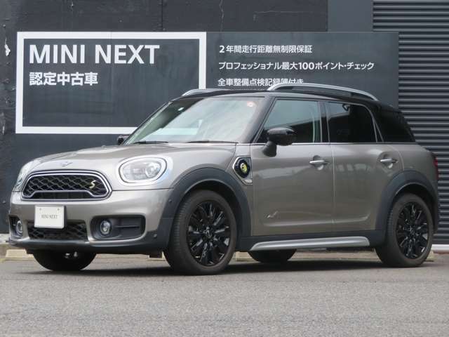 新しく入荷いたしました！こちらのMINIについてのご質問、お見積もりのご用命は、お気軽に0078-6002-369993MINI一宮までご連絡ください。