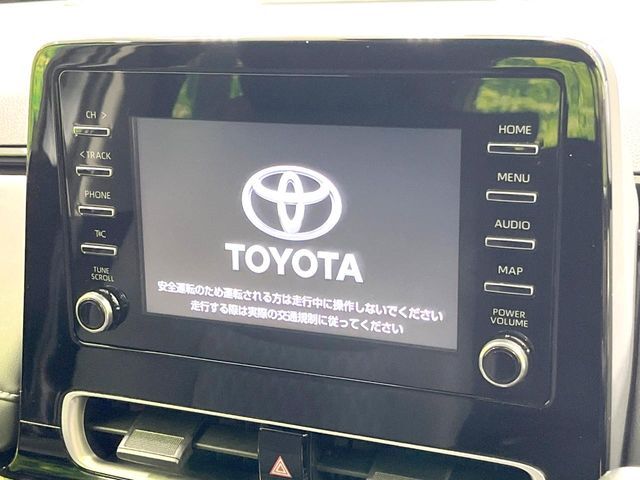 【ナビ機能付きディスプレイオーディオ】ナビ機能搭載の他、お持ちのスマートフォンと連携して、ナビやbluetoothでの音楽再生が可能です♪デザインはもちろん操作性も良好！