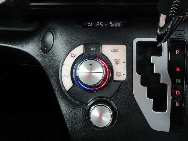 オートローンなどのお支払い方法もお気軽にお問い合わせください。