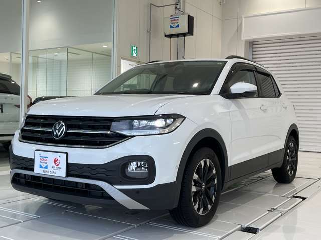 BCS認定中古車1年保証は、エンジンやミッションなどの主要重要機関100部位のみを保証します。ナビオーディオやエアコン、電装関係など、381部位2年間保証するフルプランも別途有償でご用意しております。