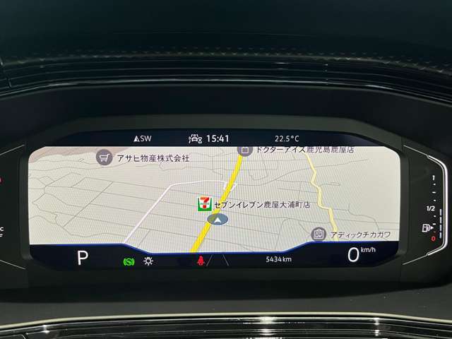 メーターへナビ表示も可能です。