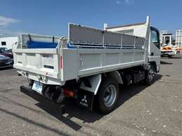 陸運局指定整備工場の腕利きの整備士がしっかり納車点検整備をしてお納め致します！詳しくは0078-6002-659036 までお問い合わせ下さい！