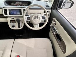 インパネ周りの画像です。店舗にて現車の確認もいただけますので、お電話で在庫のご確認の上是非ご来店くださいませ！！！ワクワクするクルマ選びをご提案します！