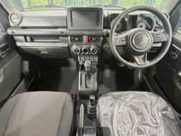 グループ総在庫数約30，000台！！全国の系列店からメーカー・車種問わずご紹介出来るので、あなたにピッタリのお車が見つかるはずです♪まずはお問い合わせ下さい☆