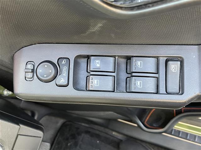 【窓操作部】『窓周辺/窓周辺装備』の画像になります。写真の内容に関してご不明点、ご質問等がございましたらお気軽にガリバー店舗までお問い合わせください。