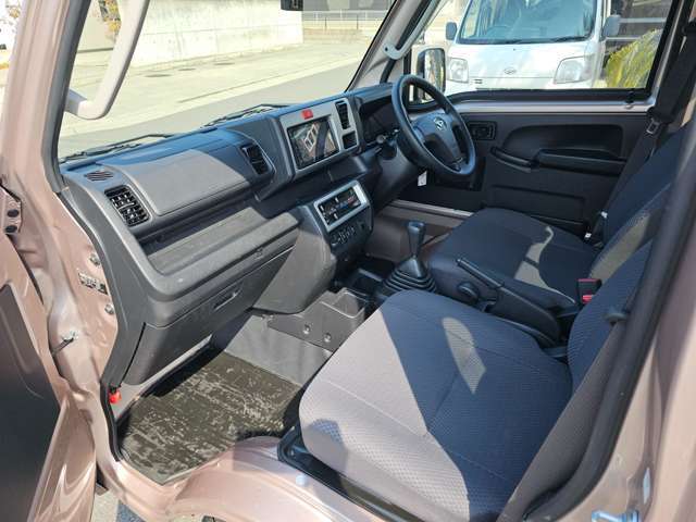 オートローンOK♪表示金額のみで乗り出し可能です♪現車確認の際は事前にご連絡お願いします♪