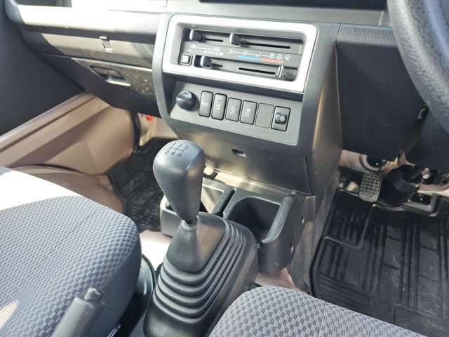 オートローンOK♪表示金額のみで乗り出し可能です♪現車確認の際は事前にご連絡お願いします♪