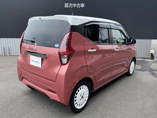 ピンク×ホワイトのツートーンカラー色☆ホワイトカラーの専用のホイールです☆