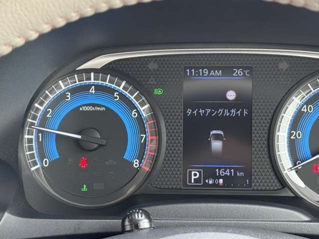 【メーター周り】※2025年6月現在の走行距離は1641kmです☆展示移動などで若干距離が増加する場合がございます！