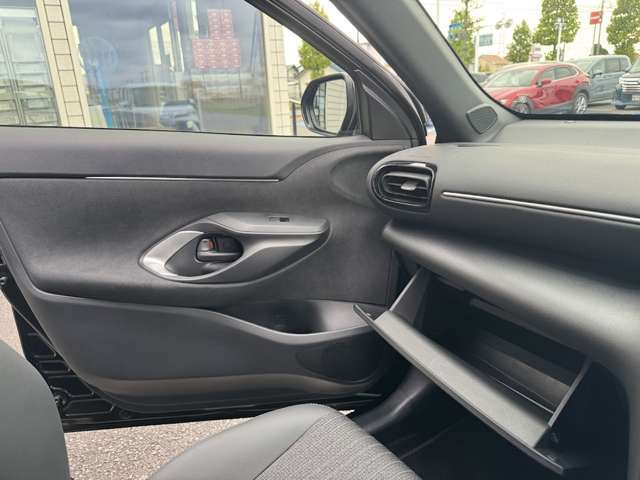 県外のお客様も大歓迎です！ご来店が難しい場合にはお電話やメール、郵送でのやりとりでのご契約も可能です♪車両の状態などはお客様の気になる部分を個別に撮影してご案内も出来ますのでお気軽にお声かけください！