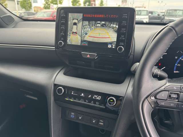 8インチディスプレイオーディオ/アラウンドビューモニター（オプション）