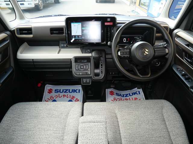 遠くまで見渡せる安心感。いつもの運転に大きなゆとりが生まれるお車！