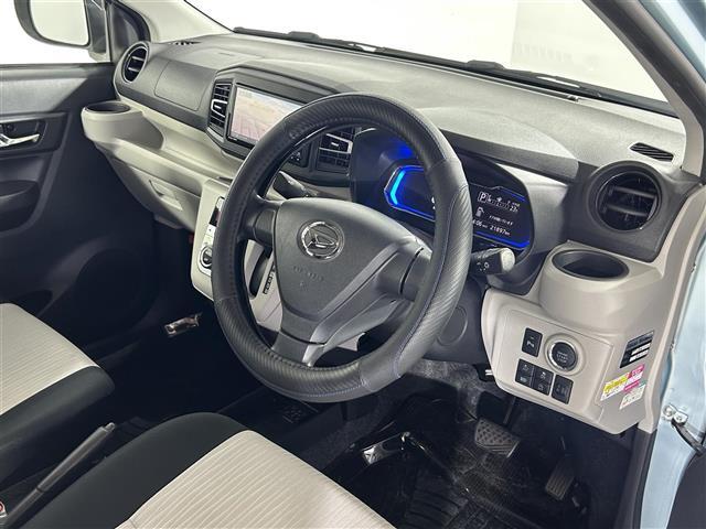 【インパネ全体】全方位で視界が広く、高い目線で運転もしやすいです！