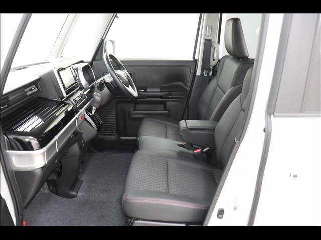 現在、展示してないお車も全国の提携オークションから仕入れ可能です！ルーミー、ラパン、フリード、BRZ、ロードスター、シャトル、フィット、アルファード、セレナ、タント、ジムニー、ノート、ヴォクシー