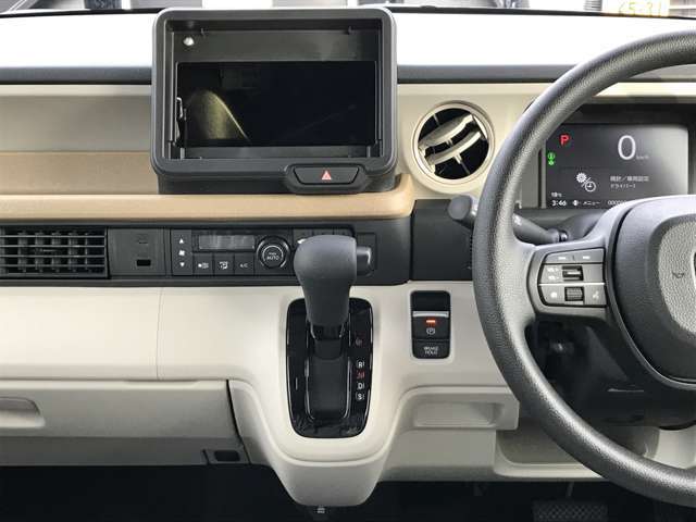 シフト周りです！ボタンの配置やメーターのイメージなどご覧ください♪♪