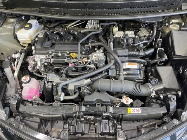 親切・丁寧な専門メカニックスタッフが応対！・車検・点検整備・事故等の修理などアフターサービスも安心。お車のカスタマイズもネクステージのサービススタッフまでご相談ください！