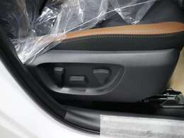 当社の展示車は全車両に”社団法人自動車公正取引協議会”の車両状態説明書を掲示しております。修復歴の有無は勿論、ドア等の外板の交換歴の有無までも表示☆口頭説明では無く書面にてお渡ししております♪