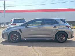 ご契約いただいた車輌は納車前に整備工場にて法定点検を実施しておりますので法定整備記録簿が発行されます。実施した点検・整備内容を確認することができますので、中古車を購入する際の不安も解消できます！