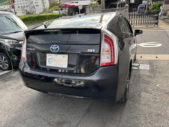 当社は徹底した経費削減のため、第二駐車場を遠方に借りています。ご来店の際はお電話の程宜しくお願い致します！