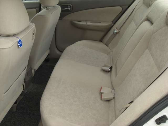 日産 サニー 1.5 スーパーサルーン 2003年 4.0万キロ (岡山県
